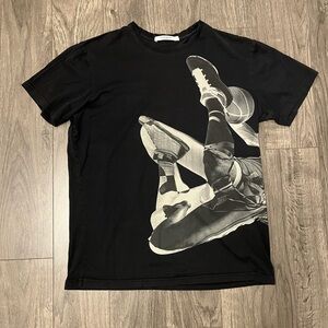 Givenchy basketball Men's Black Graphic Crewneck T-Shirt